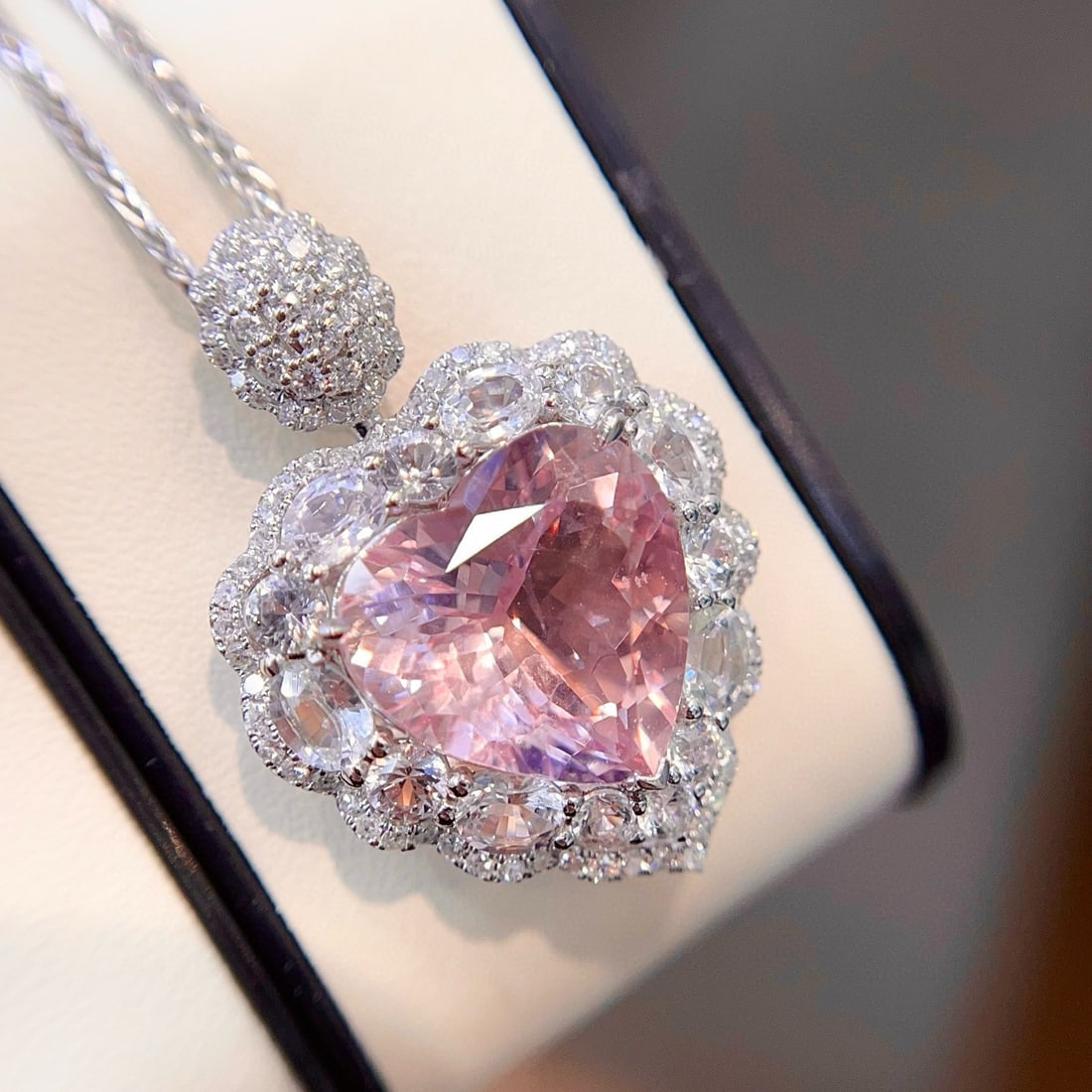 14k Gold 6.41 Ctw Natural Morganite & Diamond Pendant( Without Chain ) - 3