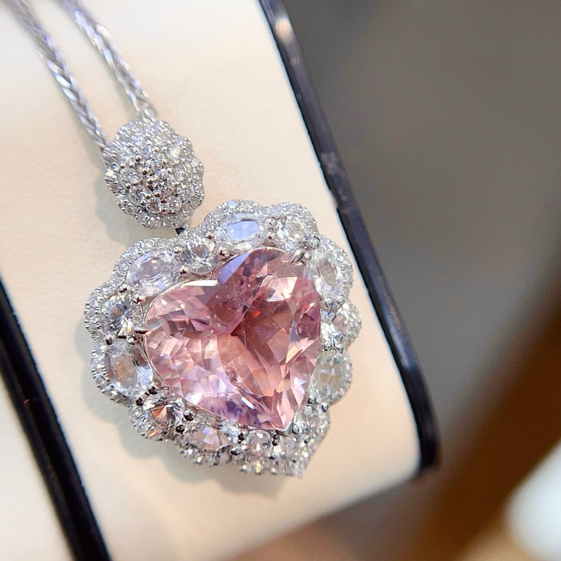 14k Gold 6.41 Ctw Natural Morganite & Diamond Pendant( Without Chain ) - 6