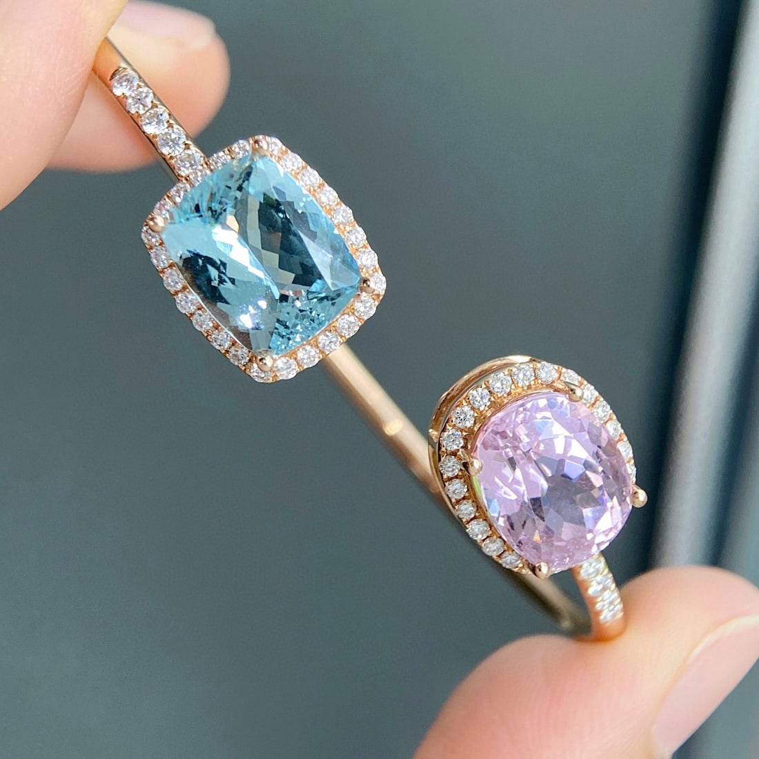 14k Gold 9.92 Ctw Natural Aquamarine & Morganite & Diamond Bangle: Ref:231088213 // gold content:14k gold // main gemstone:aquamarine & morganite // shape:cushion & oval // carat weight:9. 21ct // color:santa maria color & cherry blossom color // treatment:natural