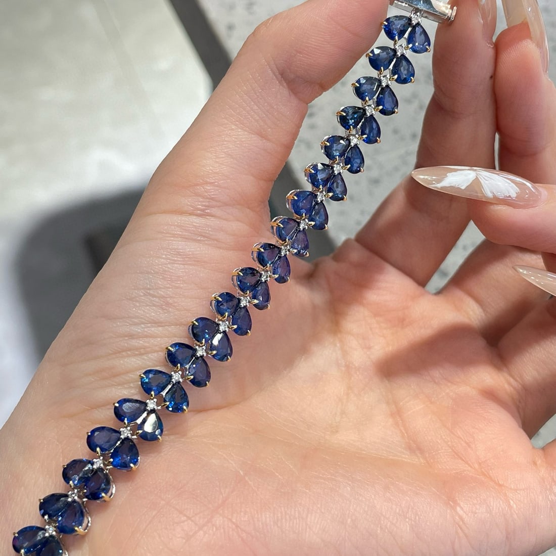 14k Gold 24 Ct Natural Sapphire & Diamond Bracelet - 2