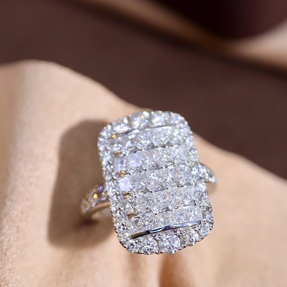 14k Gold 2 Ct Natural H Diamond Ring - 4