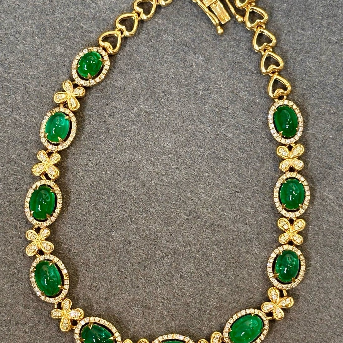 14k Gold 6 Ct Vivid Green Natural Emerald & Diamond Bracelet (1 of 10)