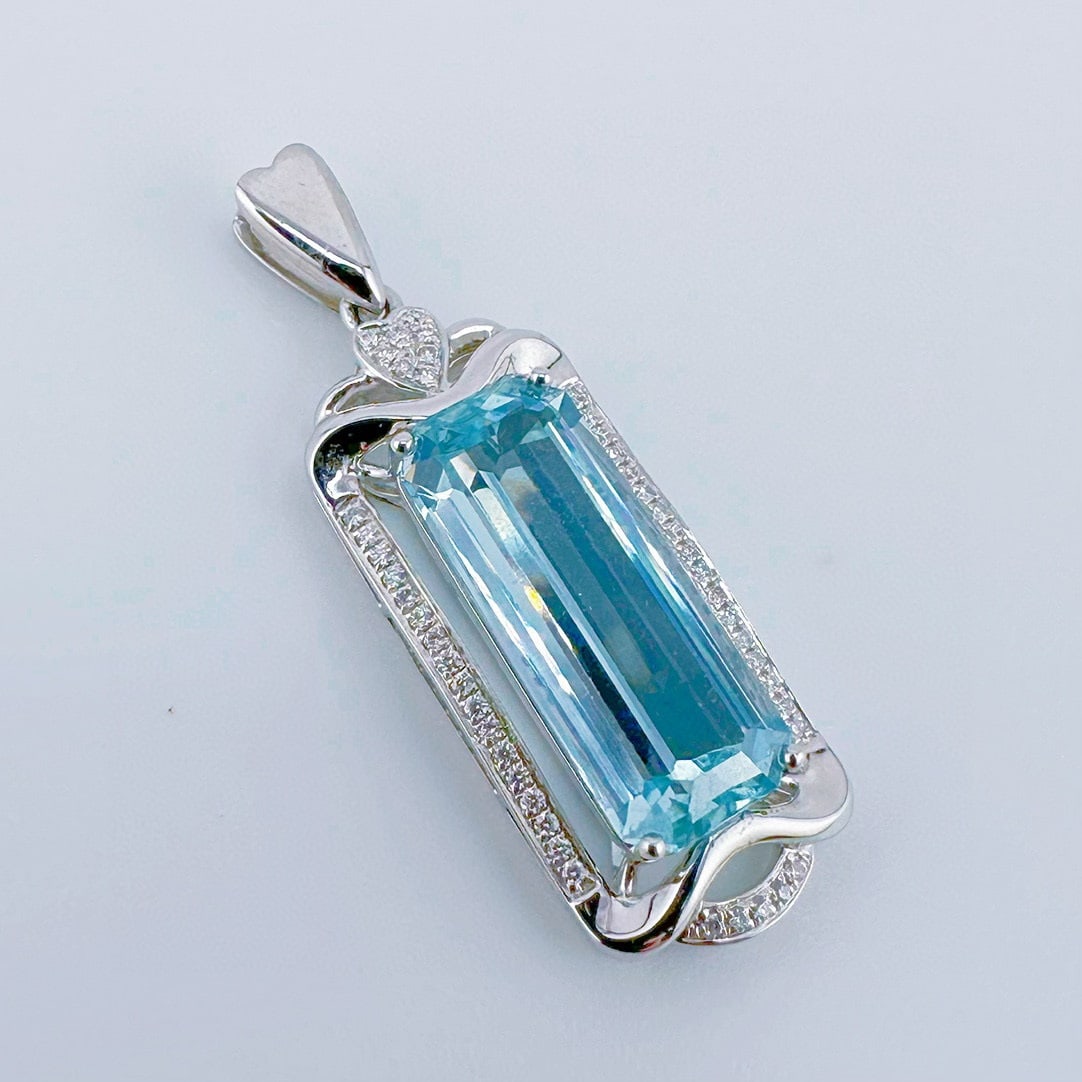 14k Gold 5.35 Ct Natural Aquamarine & Diamond Pendant( Without Chain ) - 3