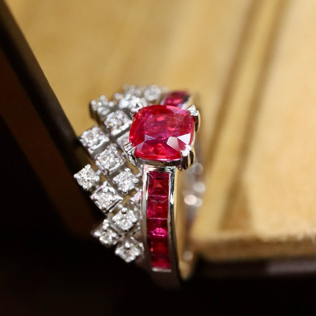 14k Gold 1.39 Ctw Vivid Red Natural Ruby & Diamond Ring - 2