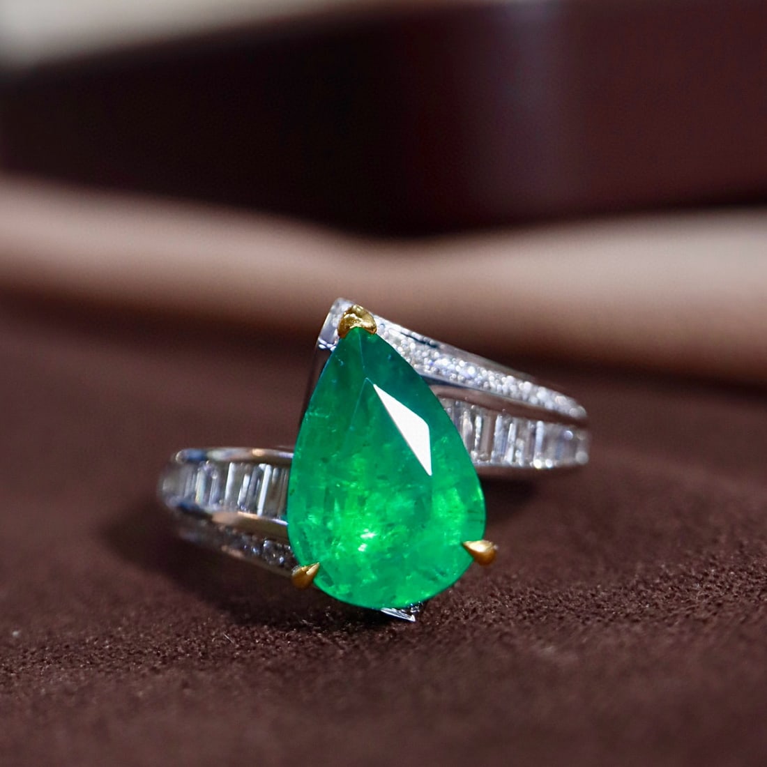 14k Gold 3.20 Ctw Natural Emerald & Diamond Ring - 5