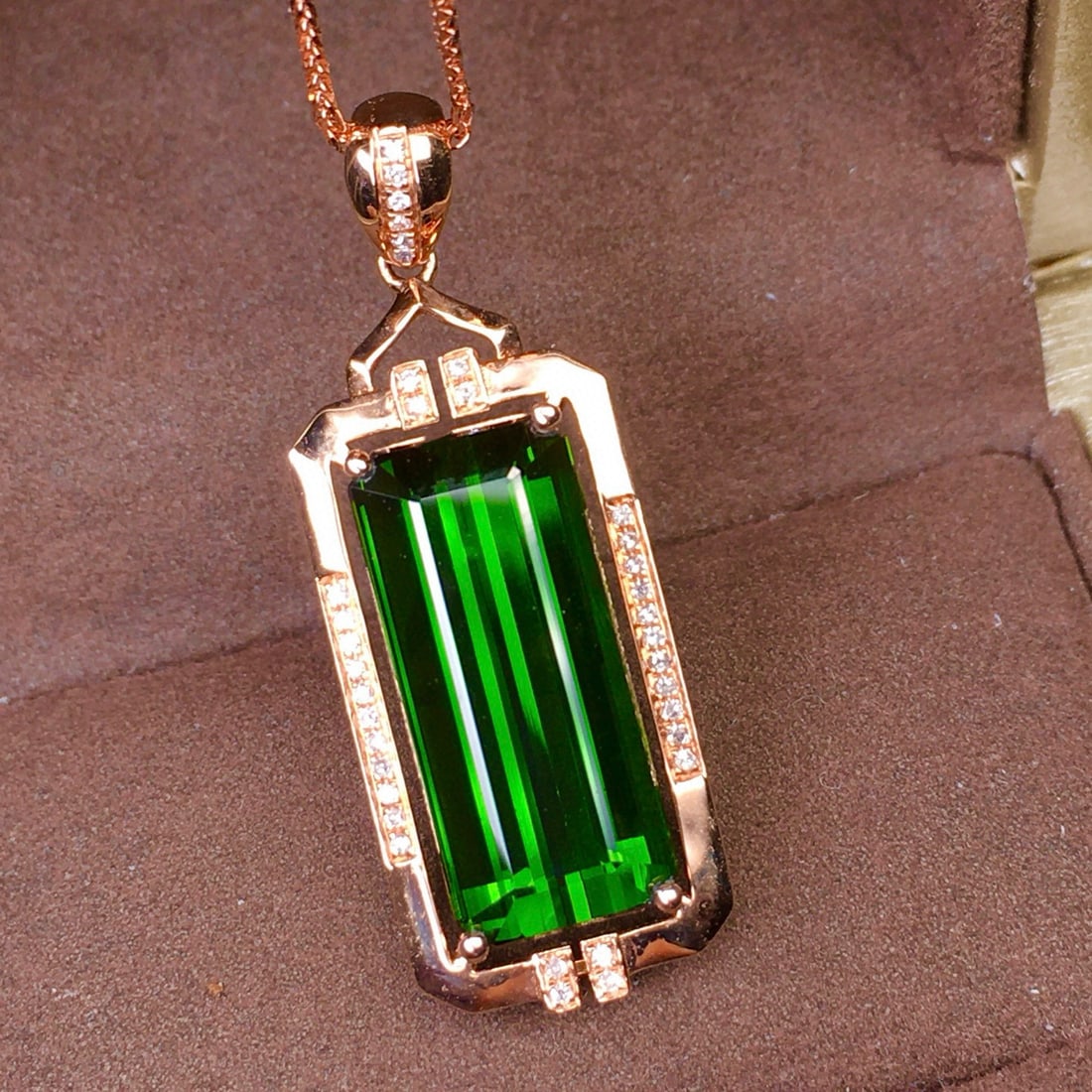 14k Gold 8.1 Ct Natural Tourmaline & Diamond Pendant( Without Chain ) - 5