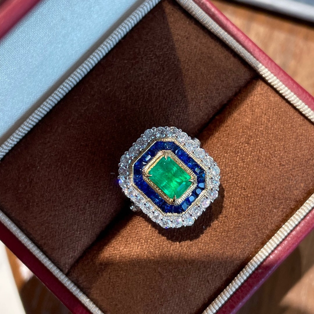 14k Gold 2.1 Ctw Vivid Green Natural Emerald & Sapphire Ring/pendant( Without Chain ): Ref:231088303 // gold content:14k gold // ring size:7. 25us // // main gemstone:emerald // shape:octagonal // carat weight:1. 1ct // color:vivid green // treatment:natural // // adjacent gemstone