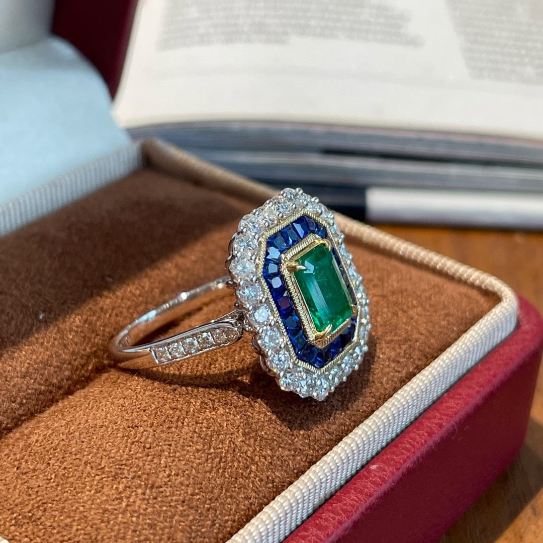 14k Gold 2.1 Ctw Vivid Green Natural Emerald & Sapphire Ring/pendant( Without Chain ) - 4