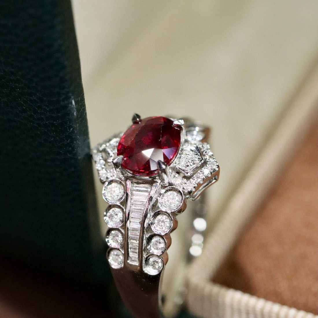 14k Gold 1.44 Ctw Vivid Red Natural Ruby & Diamond Ring - 4