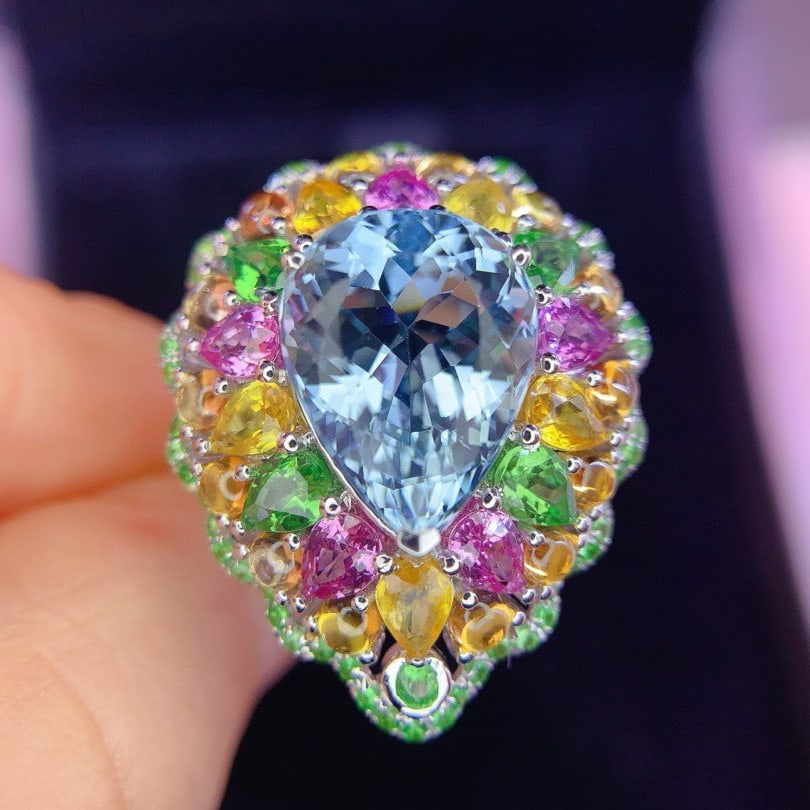 14k Gold 10.49 Ctw Natural Aquamarine & Sapphire & Tsavorite Ring - 5