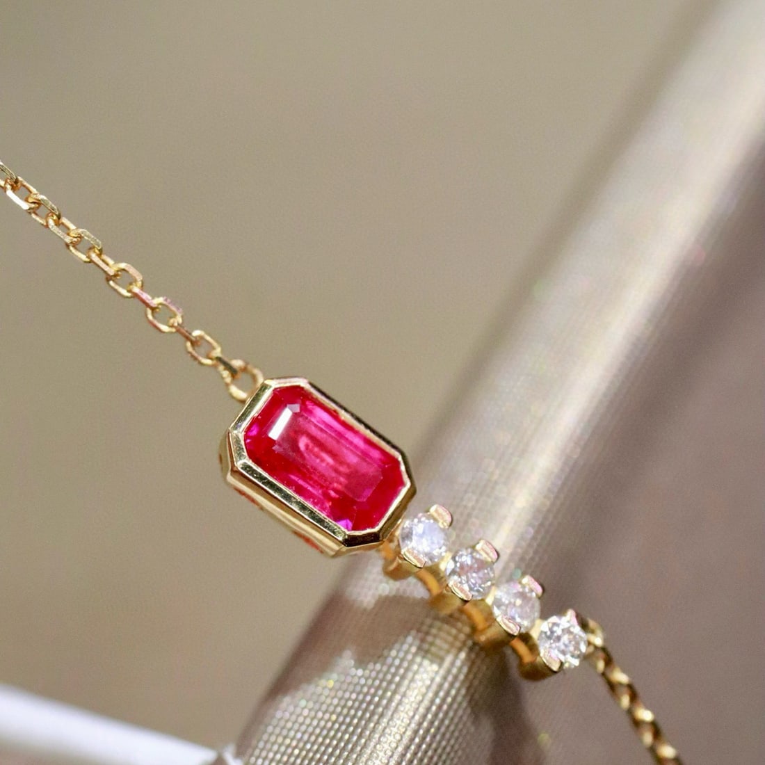 14k Gold 0.39 Ctw Natural Ruby & Diamond Necklace - 3