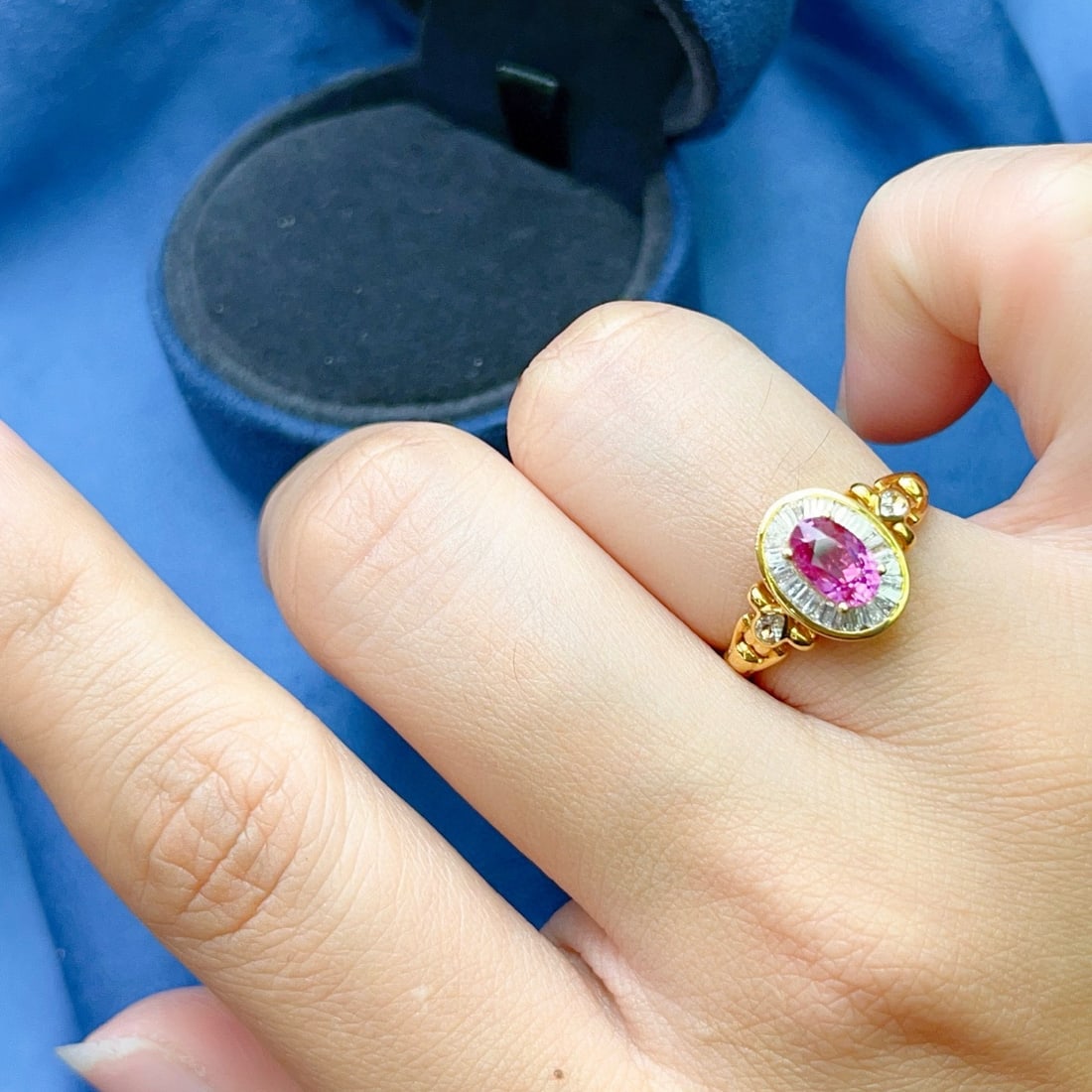 14k Gold 1.00 Ct Natural Ruby & Diamond & Sapphire Ring - 8
