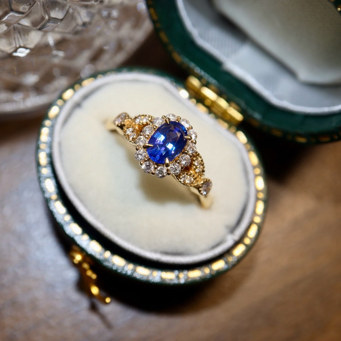 14k Gold 0.90 Ctw Natural Sapphire & Diamond Ring - 3