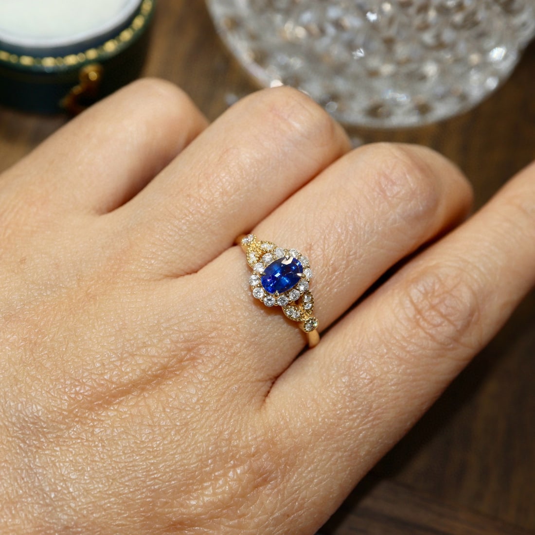 14k Gold 0.90 Ctw Natural Sapphire & Diamond Ring - 5