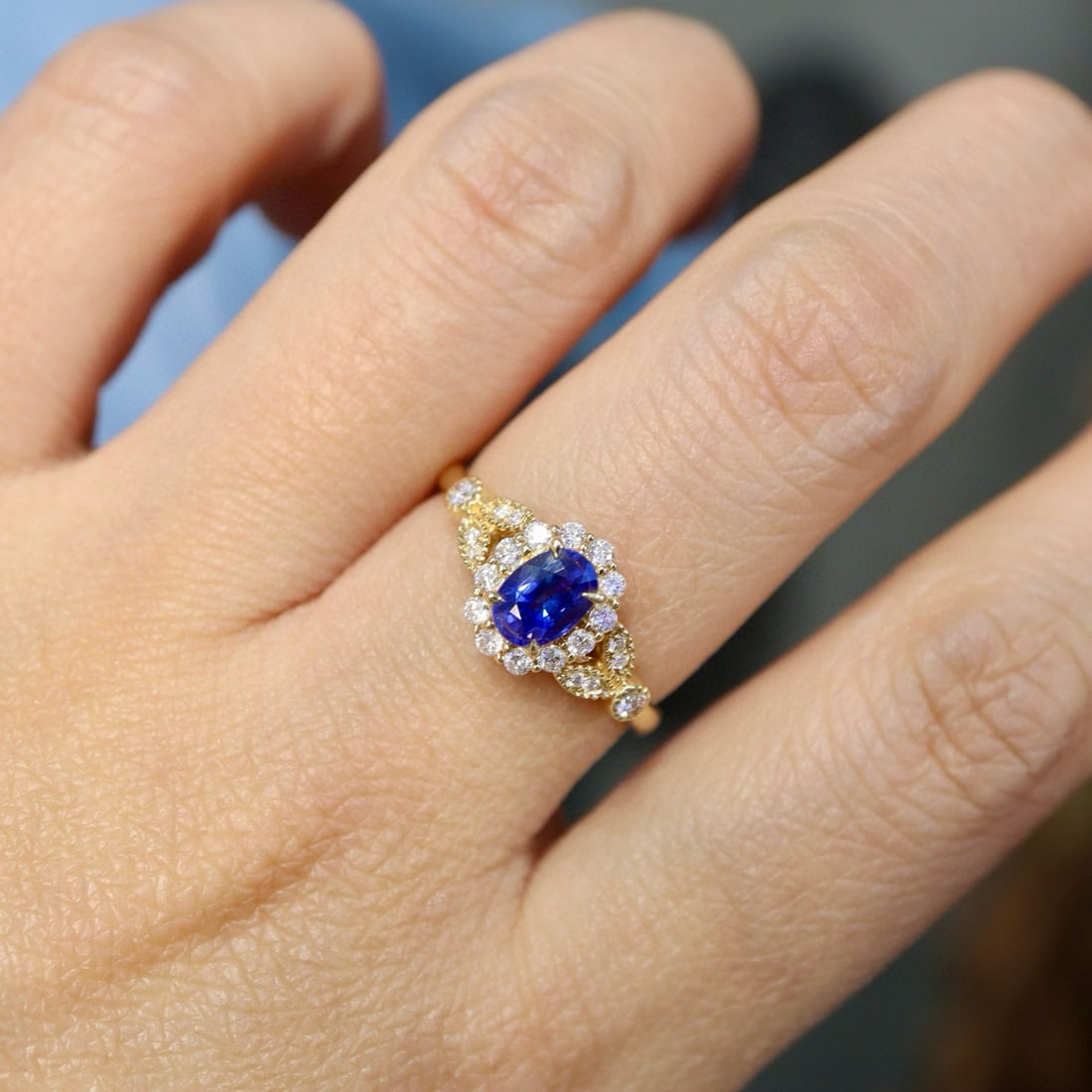14k Gold 0.90 Ctw Natural Sapphire & Diamond Ring - 6