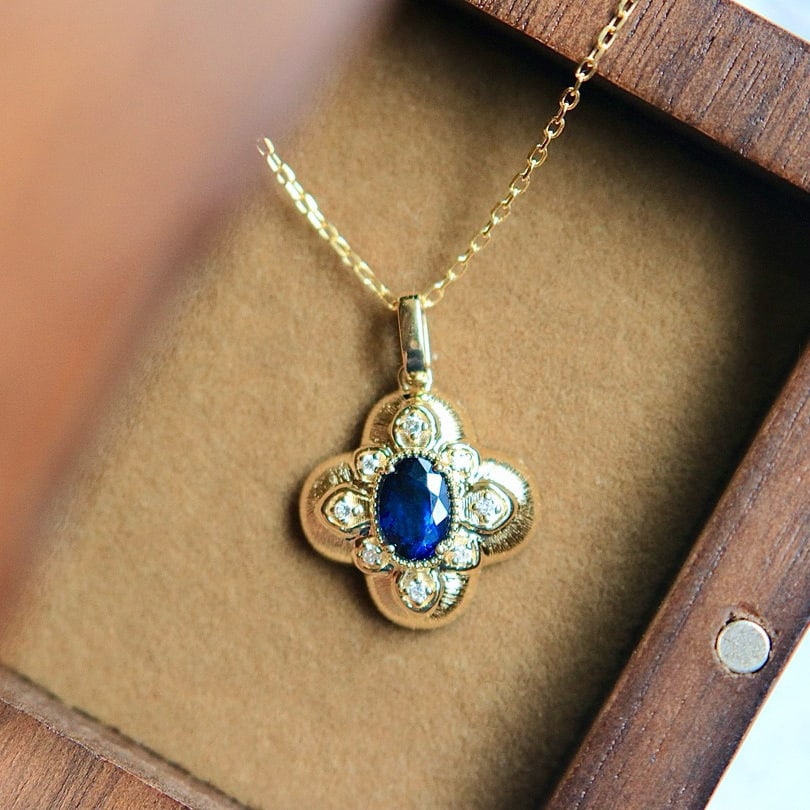 14k Gold 0.6 Ct Natural Sapphire & Diamond Necklace - 4