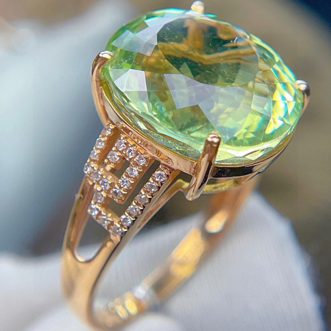 14k Gold 10.18 Ct Natural Tourmaline & Diamond Ring - 4