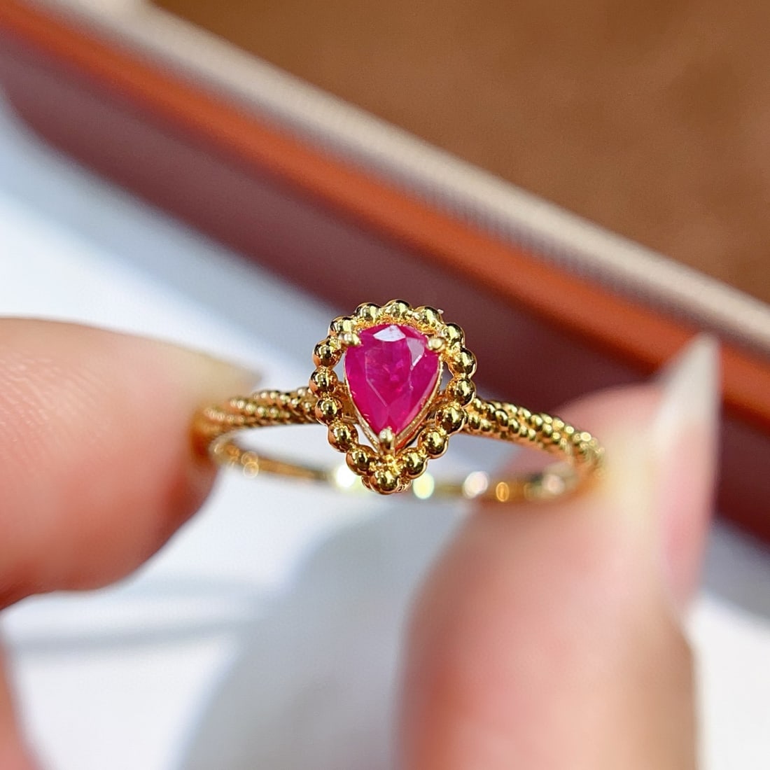 14k Gold 0.53 Ct Natural Ruby Ring - 2
