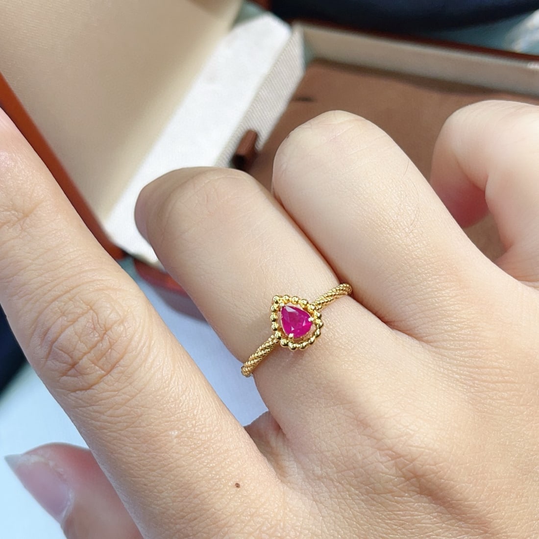 14k Gold 0.53 Ct Natural Ruby Ring - 6