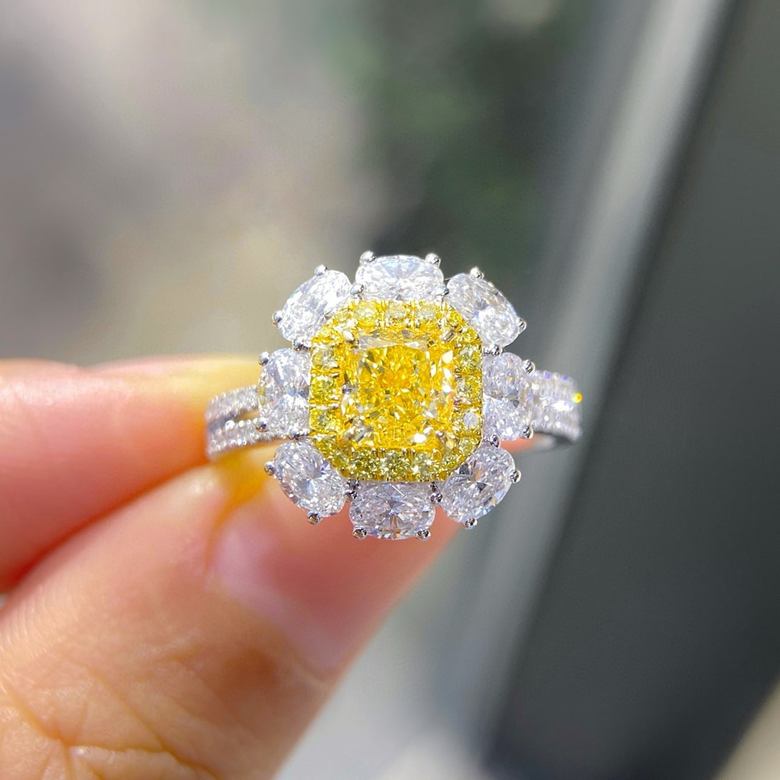 Gia Certified 14k Gold 2.46 Ctw Natural Yellow Diamond & Diamond Ring/pendant( Without Chain ): Ref:231088413 // gold content:14k gold // ring size:7. 25us // // main gemstone:yellow diamond // certified:gia // shape:radiant // carat weight:1. 01ct // clarity grade:si1 // color:yellow //