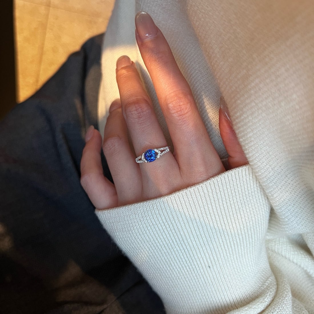 14k Gold 1.48 Ctw Natural Sapphire & Diamond Ring - 4