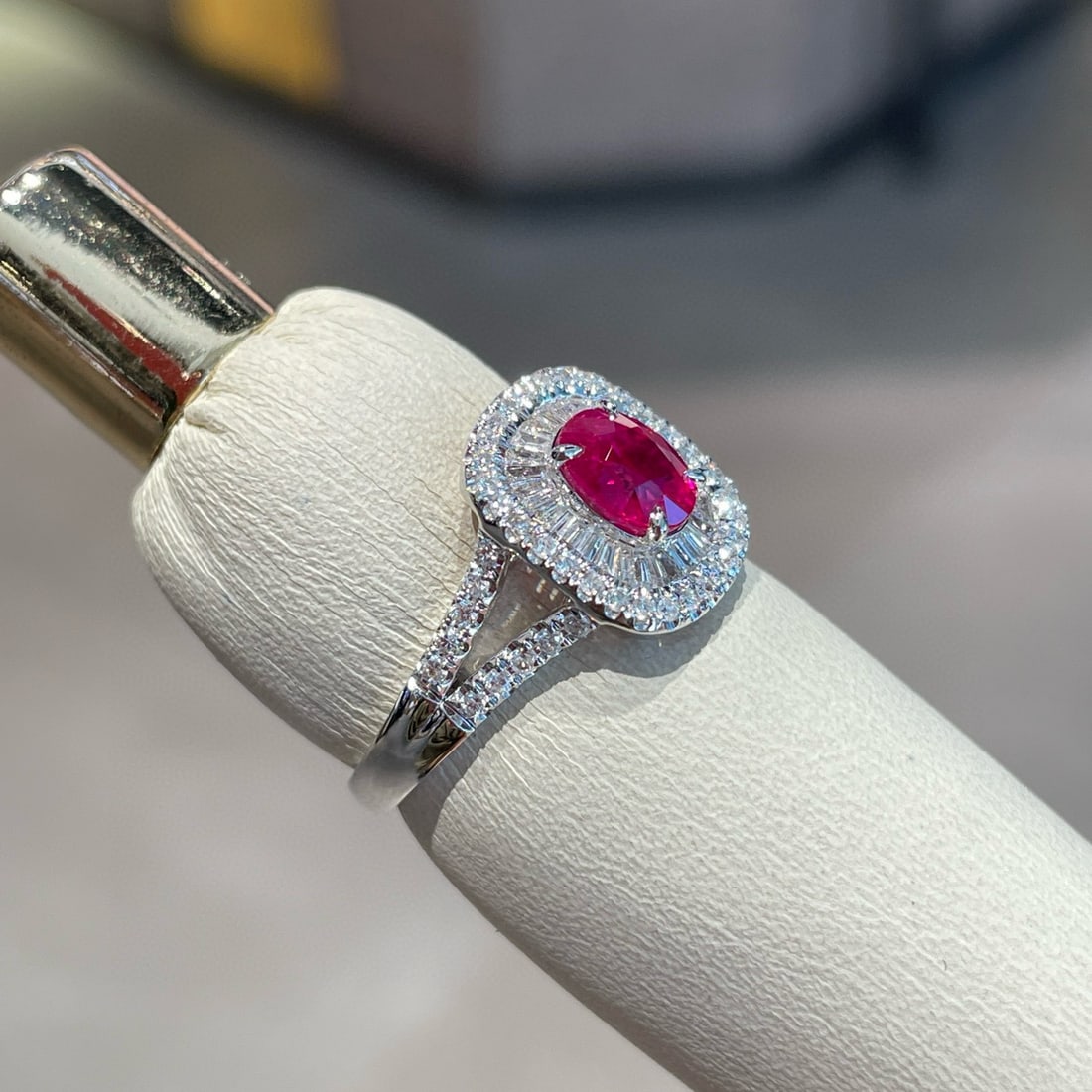 14k Gold 1.05 Ct Natural Ruby & Diamond Ring - 6