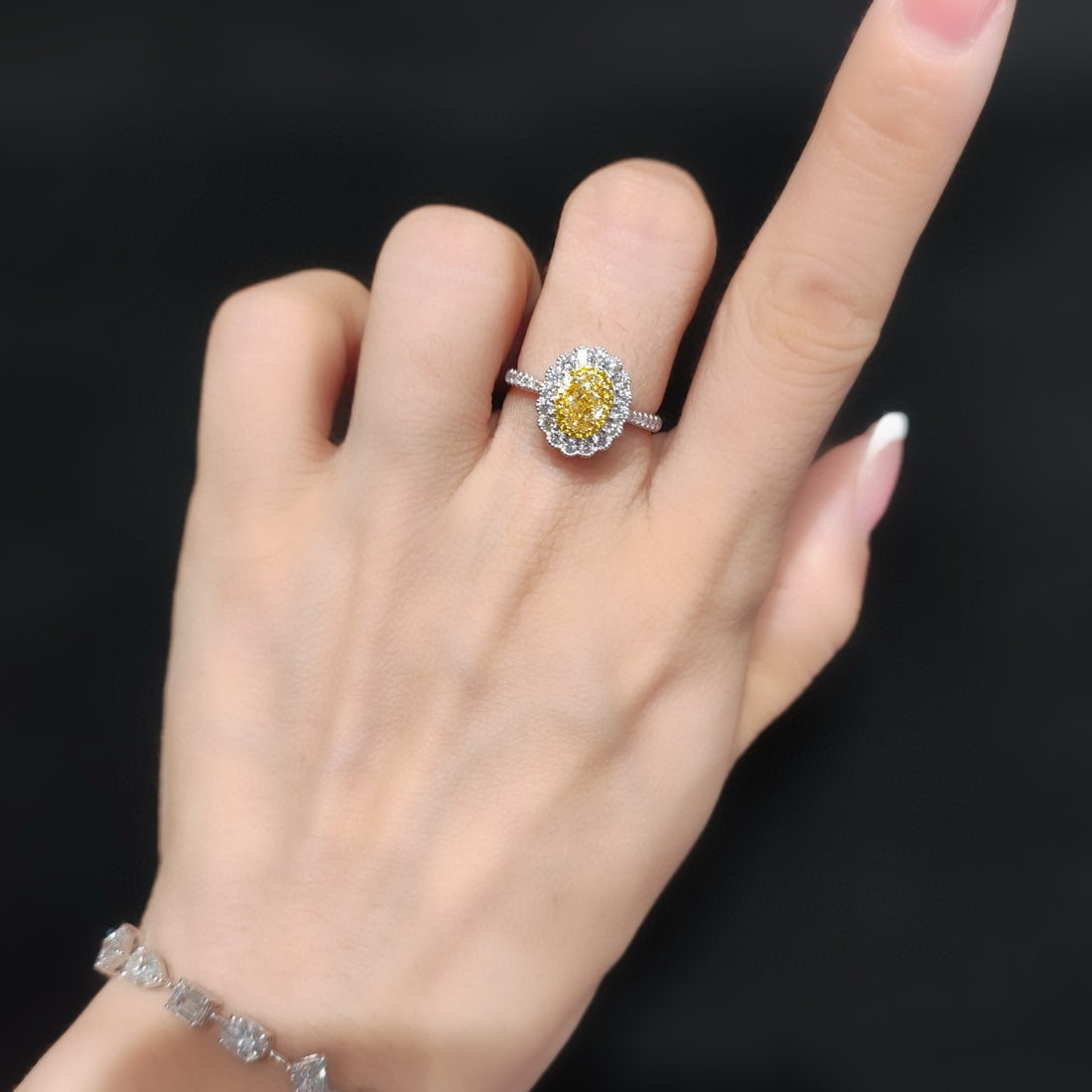 14k Gold 0.95 Ctw Natural Yellow Diamond & Diamond Ring - 3