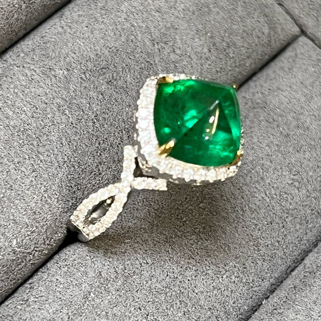 14k Gold 4.04 Ctw Vivid Green Natural Emerald & Diamond Ring - 2