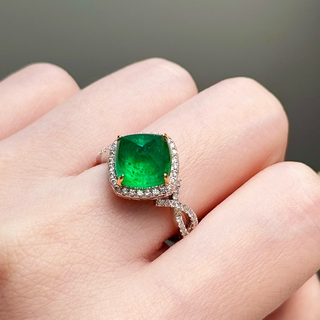 14k Gold 4.04 Ctw Vivid Green Natural Emerald & Diamond Ring - 7