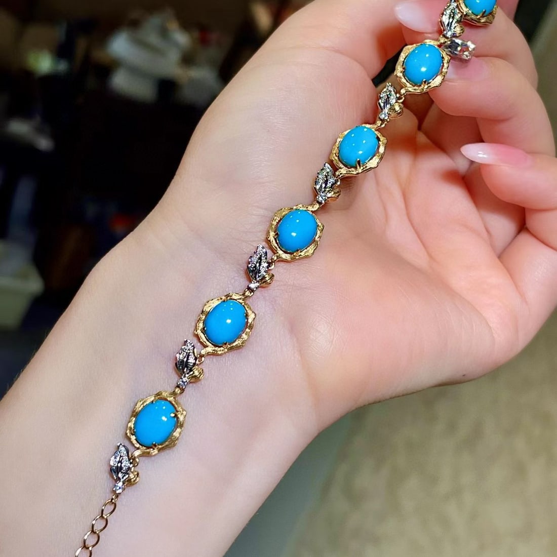 14k Gold 10.64 Ctw Natural Blue Turquoise & Diamond Bracelet - 4