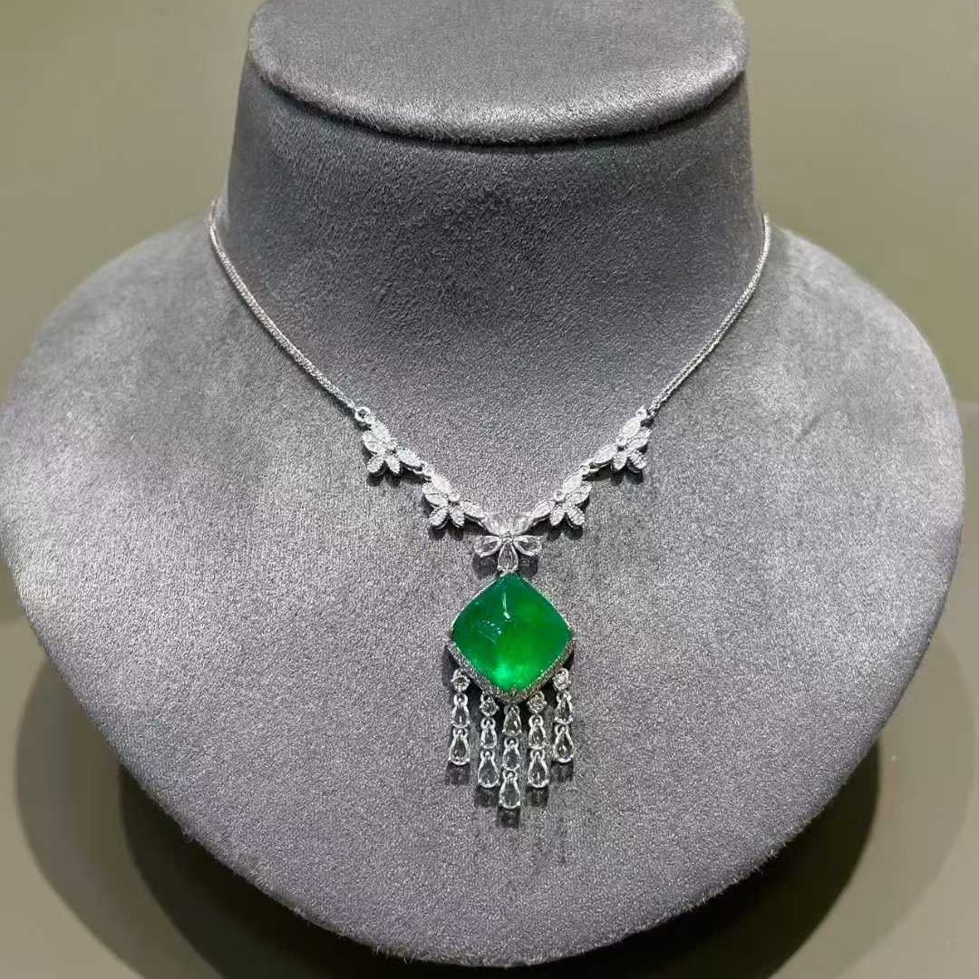 14k Gold 8.68 Ct Vivid Green Natural Emerald & Diamond & Sapphire Necklace - 6