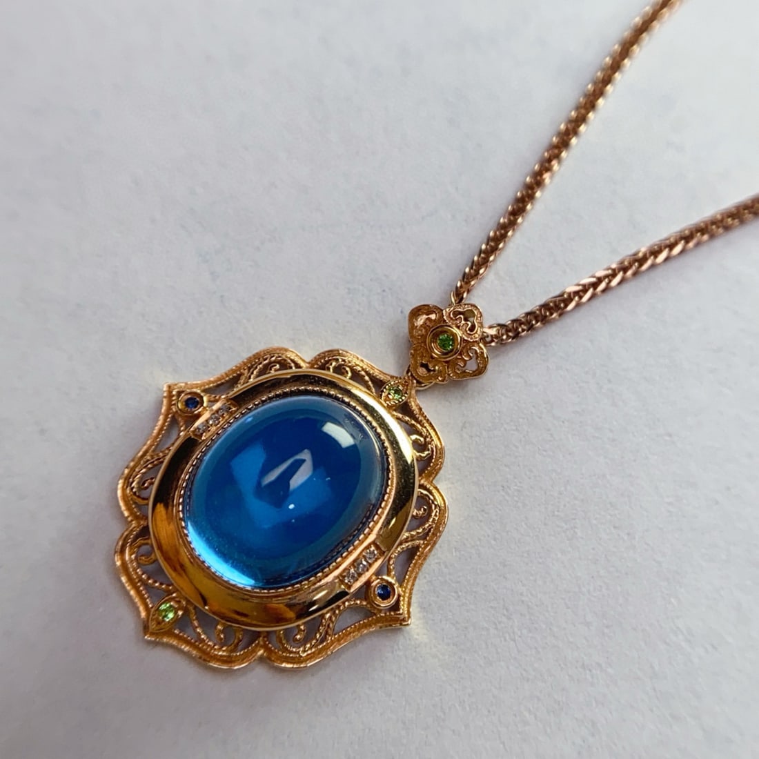 14k Gold 5.00 Ct Natural Topaz & Diamond Pendant( Without Chain ) - 4