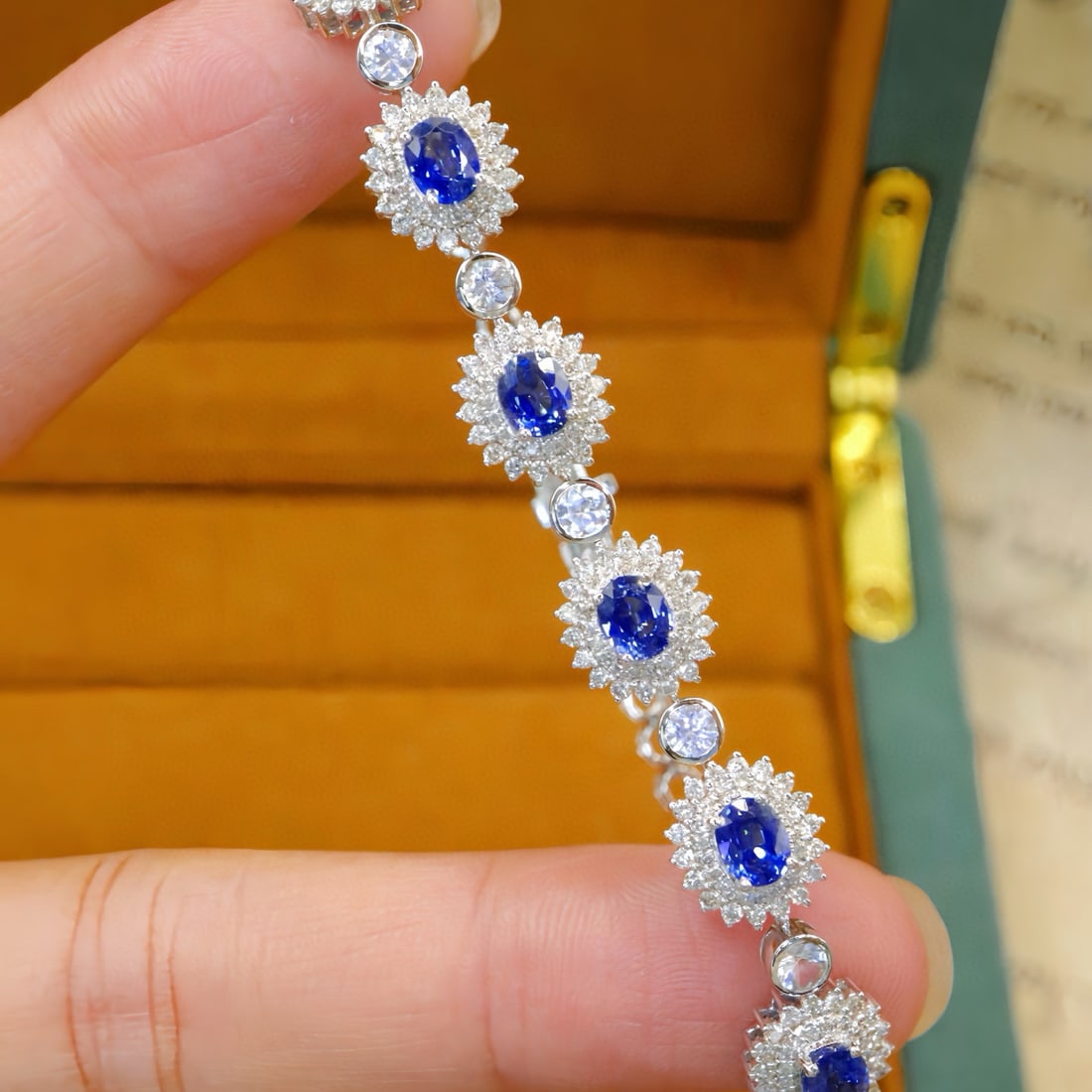 14k Gold 5.99 Ctw Natural Sapphire & Diamond Bracelet - 3