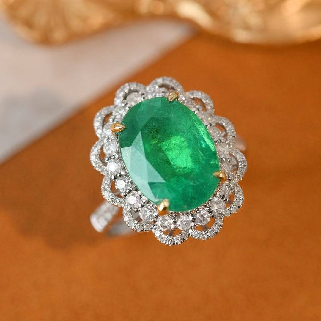 14k Gold 4.9 Ct Vivid Green Natural Emerald & Diamond Ring/pendant( Without Chain ): Ref:231089097 // gold content:14k gold // ring size:7. 25us // // main gemstone:emerald // shape:oval // carat weight:4. 9ct // color:vivid green // treatment:natural // // adjacent gemstone 2 :