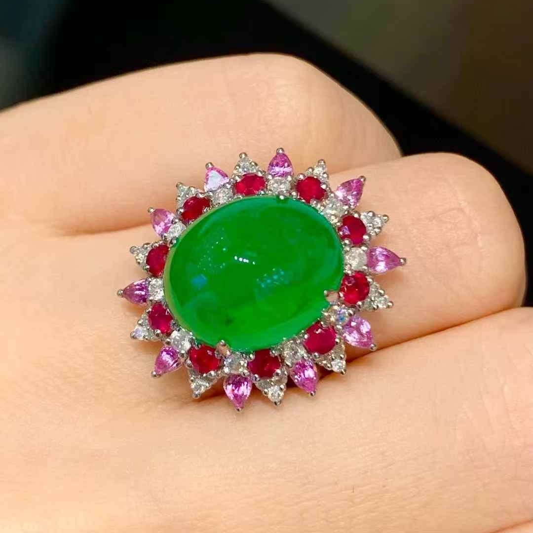 14k Gold 8.8 Ct Vivid Green Natural Emerald & Diamond Ring - 5