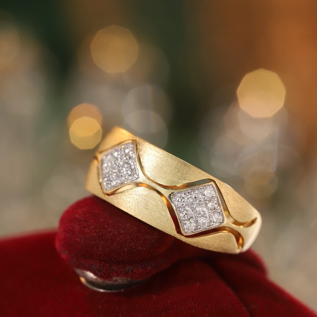 14k Gold 0.30 Ct Natural H Diamond Ring - 4