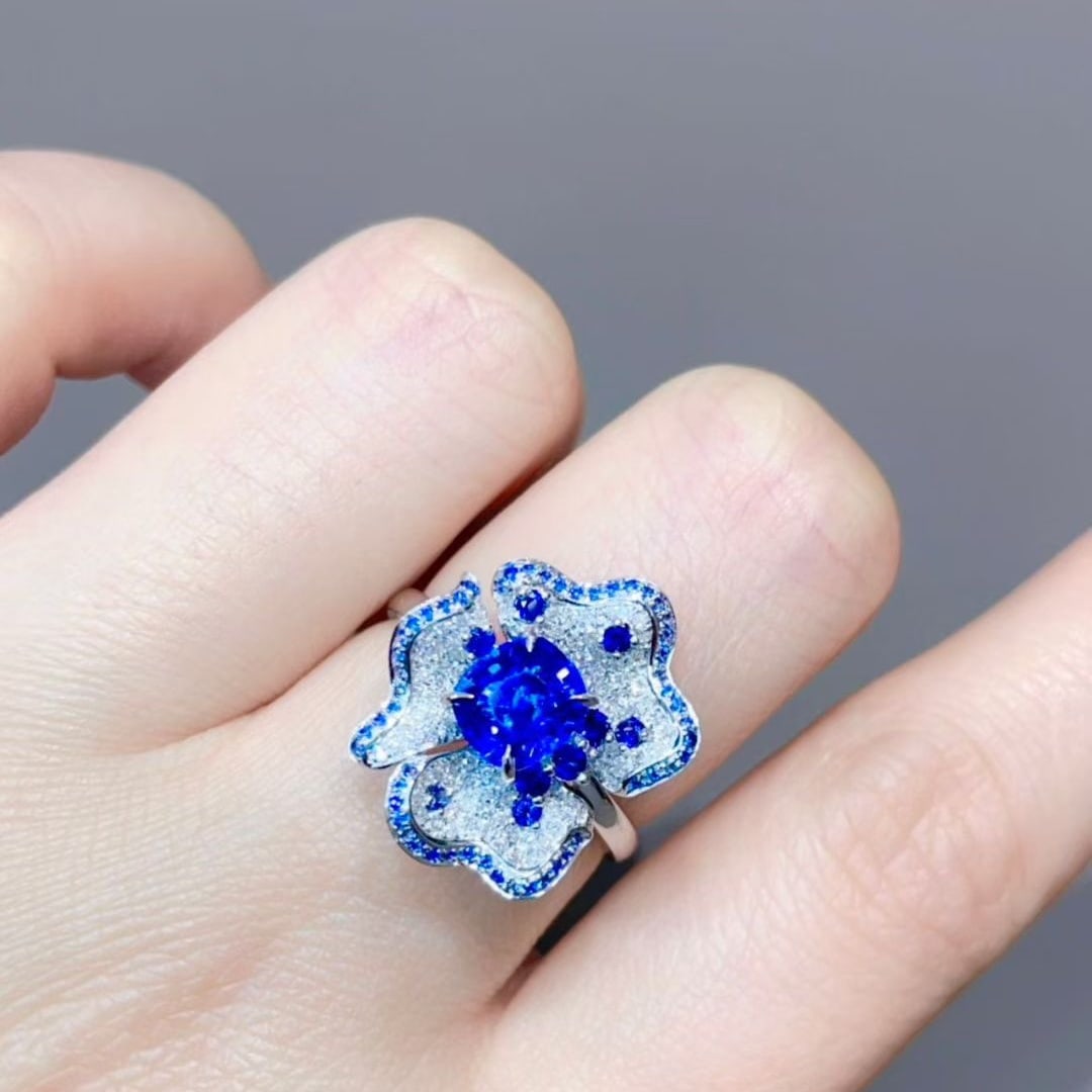 14k Gold 1.70 Ctw Natural Sapphire & Diamond Ring - 6