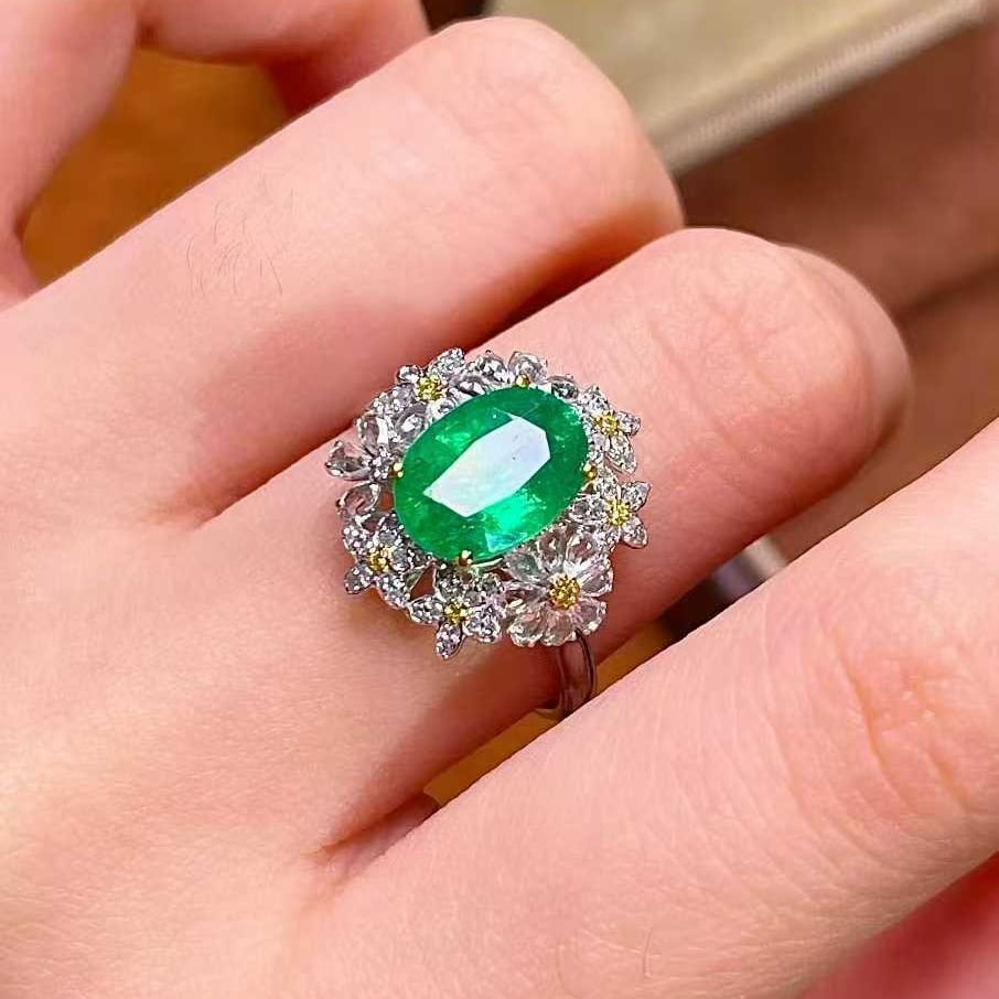 14k Gold 2.38 Ctw Vivid Green Natural Emerald & Sapphire Ring - 5