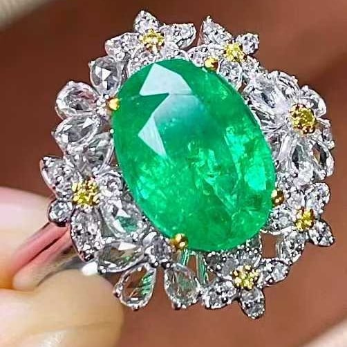 14k Gold 2.38 Ctw Vivid Green Natural Emerald & Sapphire Ring - 6