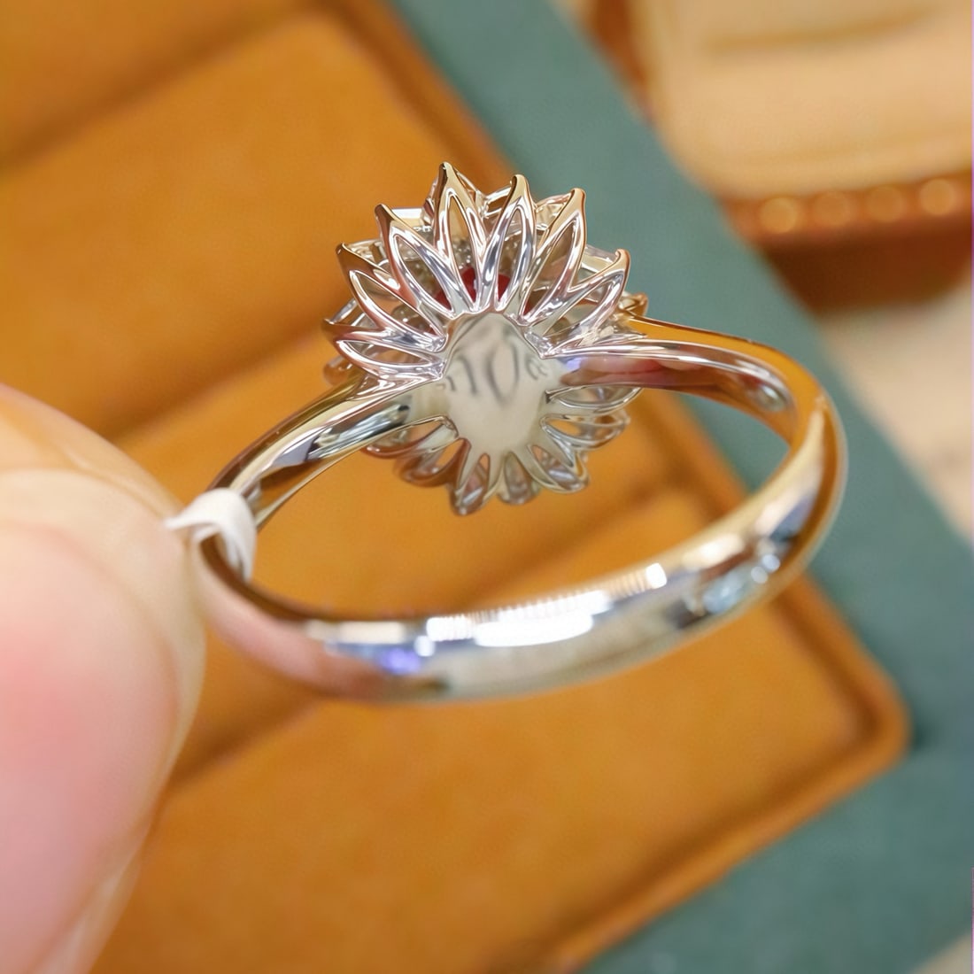 14k Gold 1.56 Ctw Natural Ruby & Diamond Ring - 4