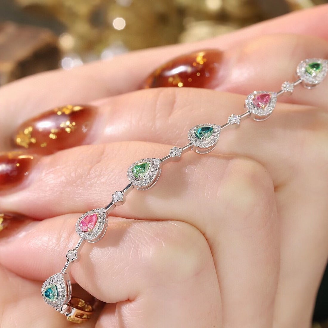 14k Gold 1.30 Ctw Natural Color Diamond & Diamond Bracelet - 4