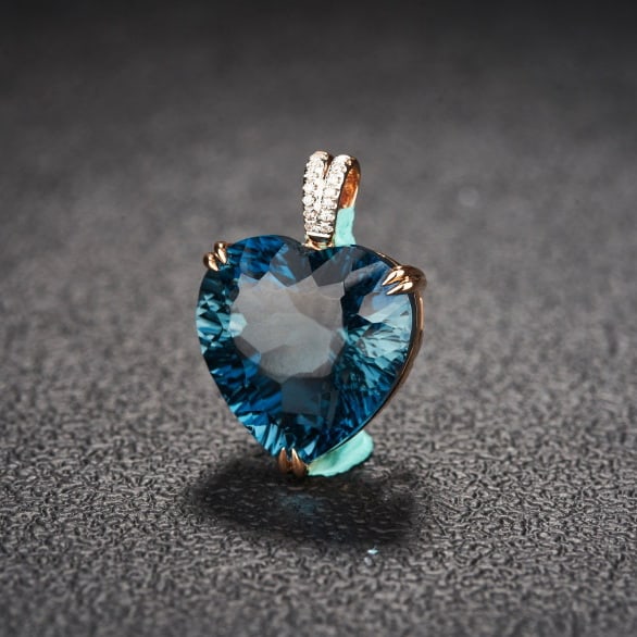 14k Gold 21.82 Ct Natural Topaz & Diamond Pendant( Without Chain ) - 3