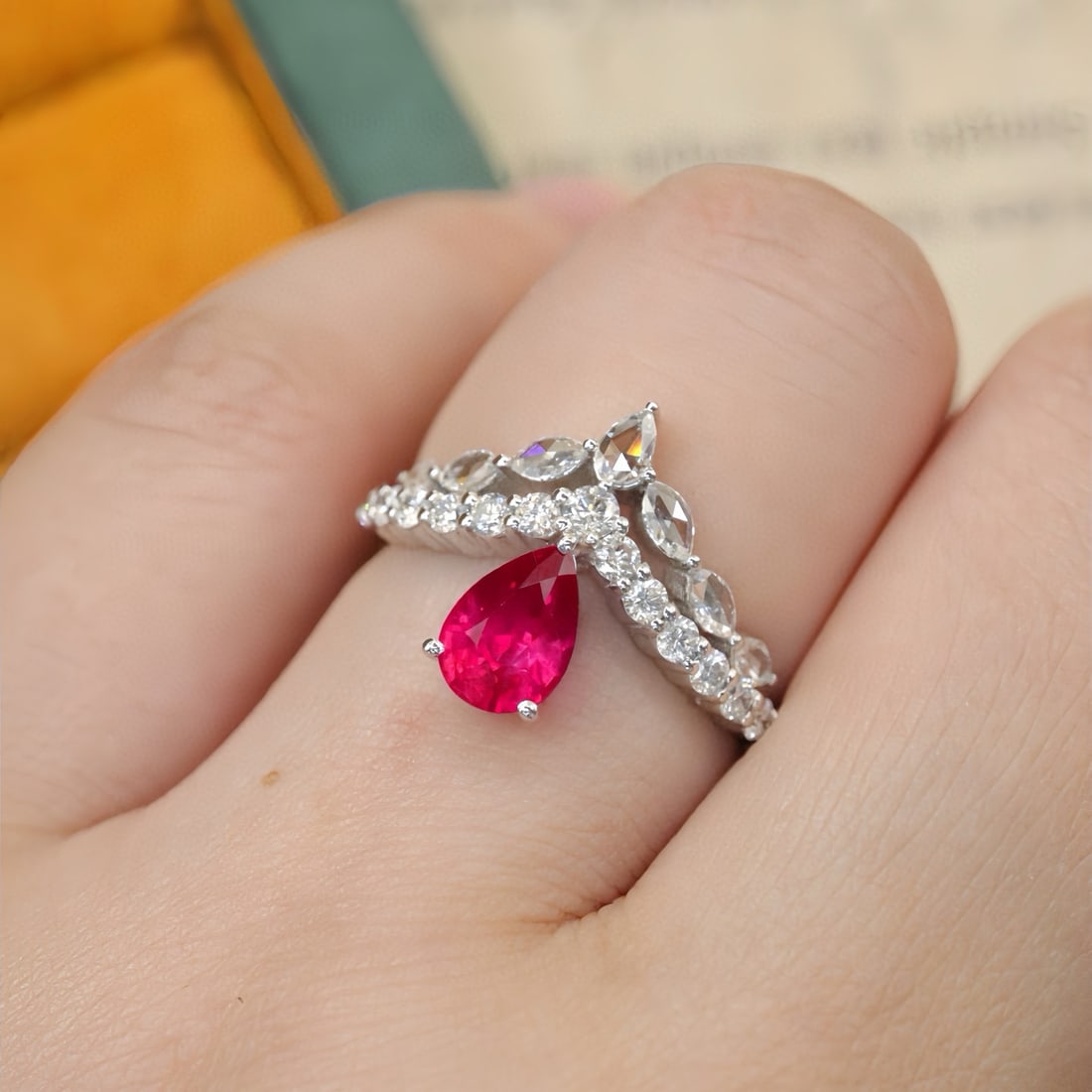 14k Gold 1.64 Ctw Natural Ruby & Diamond Ring - 5