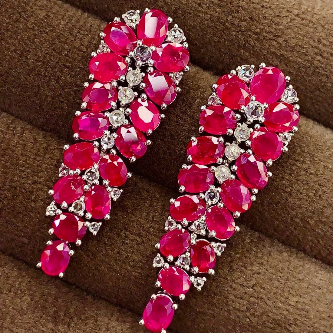 14k Gold 8.87 Ct Natural Ruby & Sapphire Earrings - 3