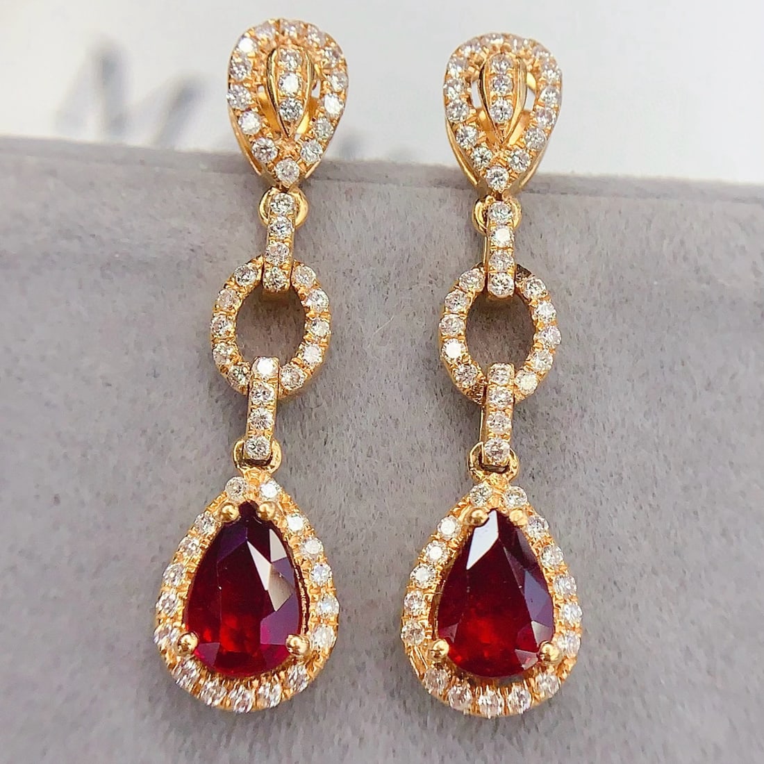 14k Gold 1.72 Ct Vivid Red Natural Ruby & Diamond Earrings - 2