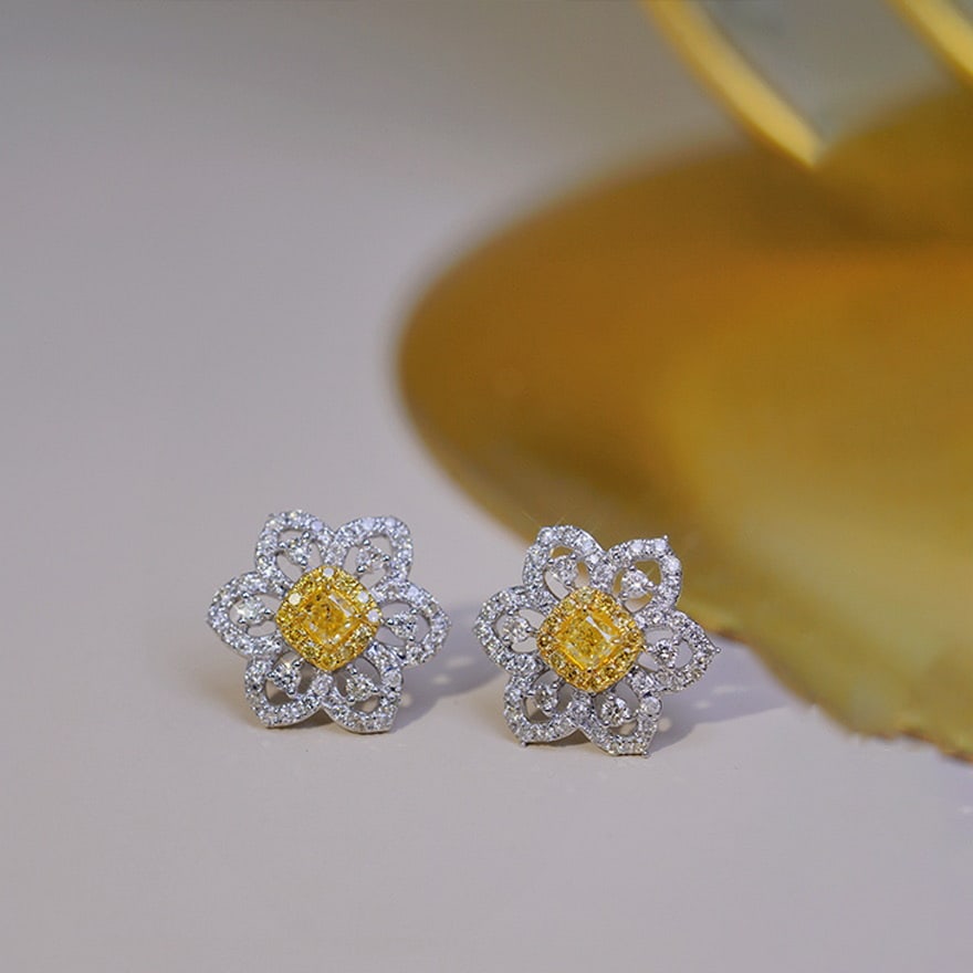 14k Gold 1.3 Ct Natural Color Diamond Earrings - 2