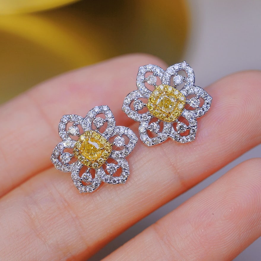 14k Gold 1.3 Ct Natural Color Diamond Earrings - 4