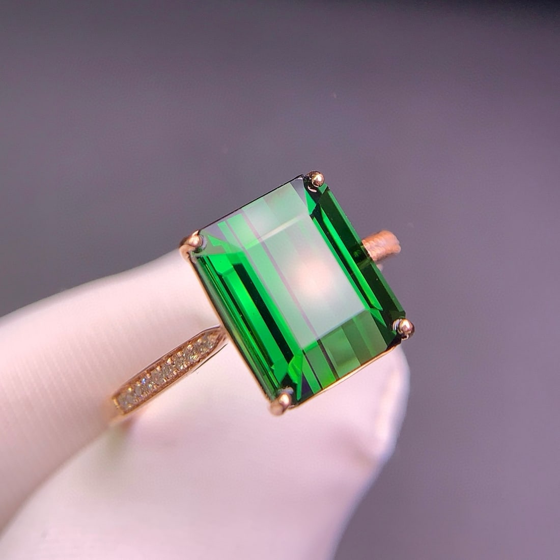 14k Gold 4.2 Ct Natural Tourmaline & Diamond Ring - 5