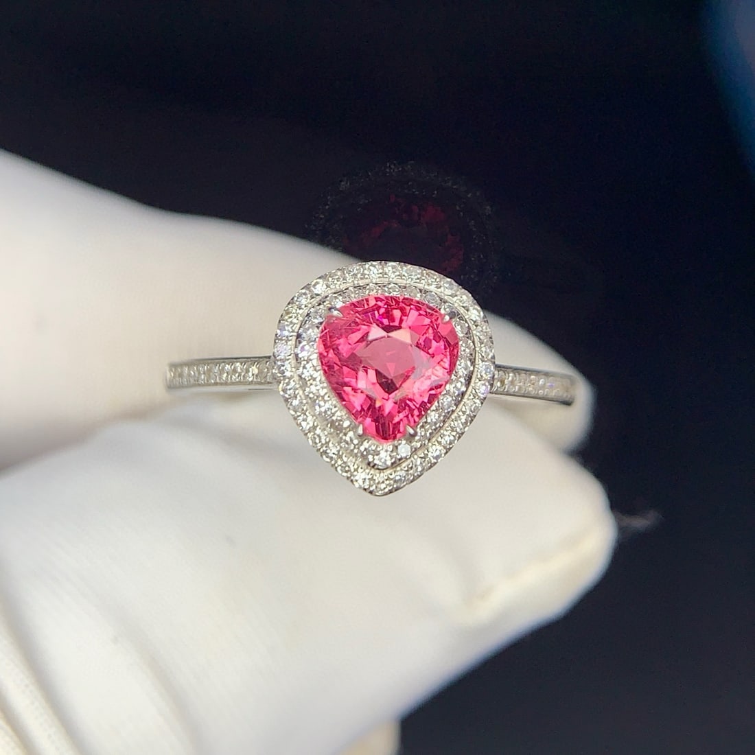 14k Gold 0.89 Ct Natural Spinel & Diamond Ring - 2