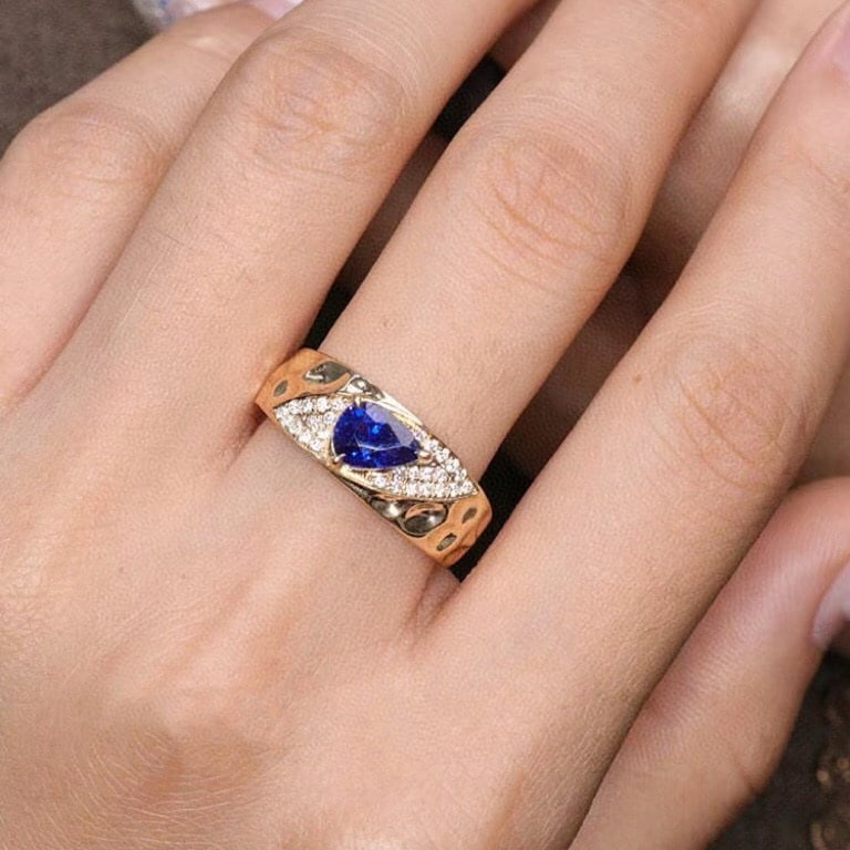 14k Gold 0.73 Ct Natural Sapphire & Diamond Ring - 8